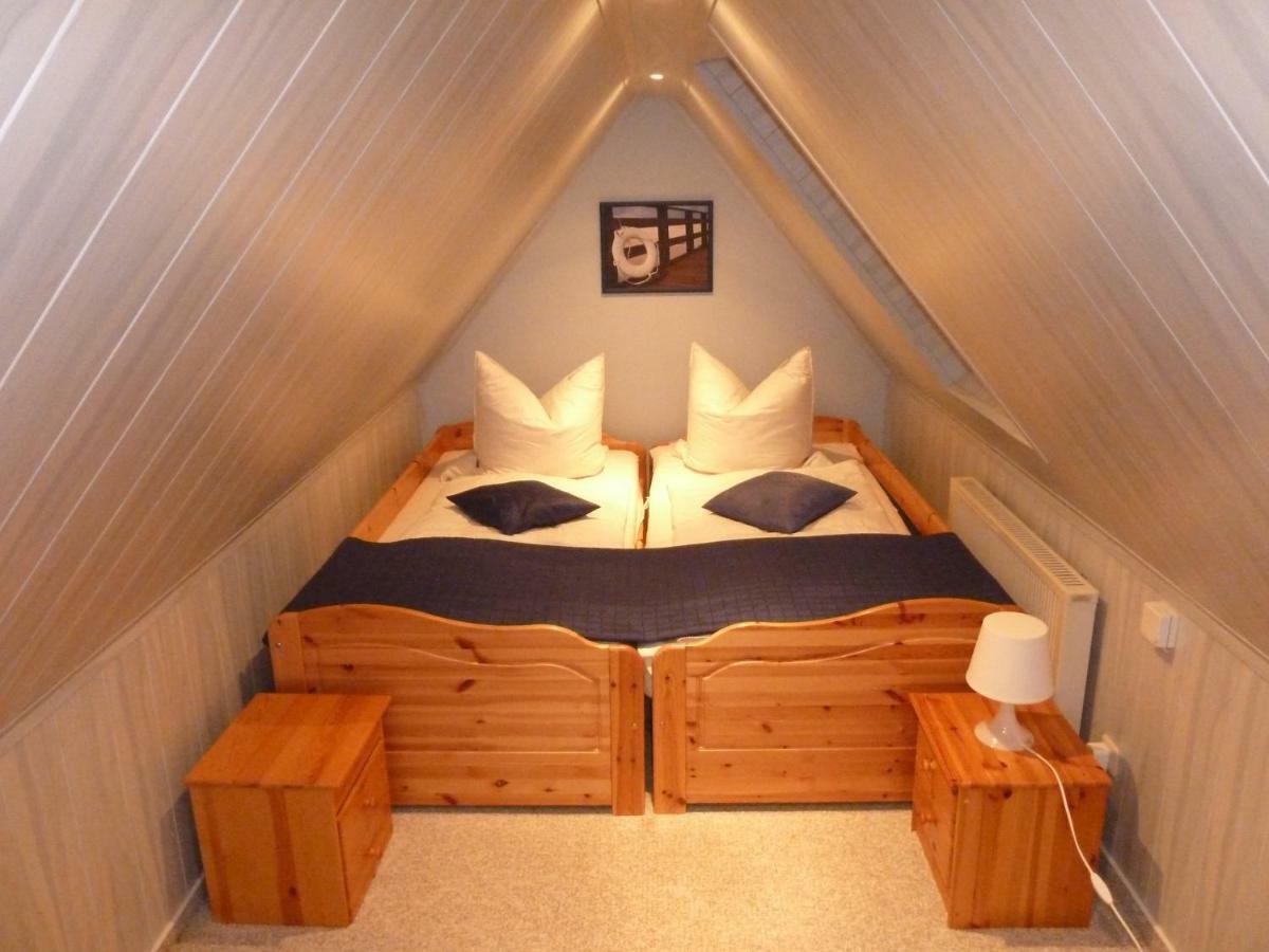 Romantisches Ferienhaus Boddenblick Mit Sauna Pruchten ภายนอก รูปภาพ