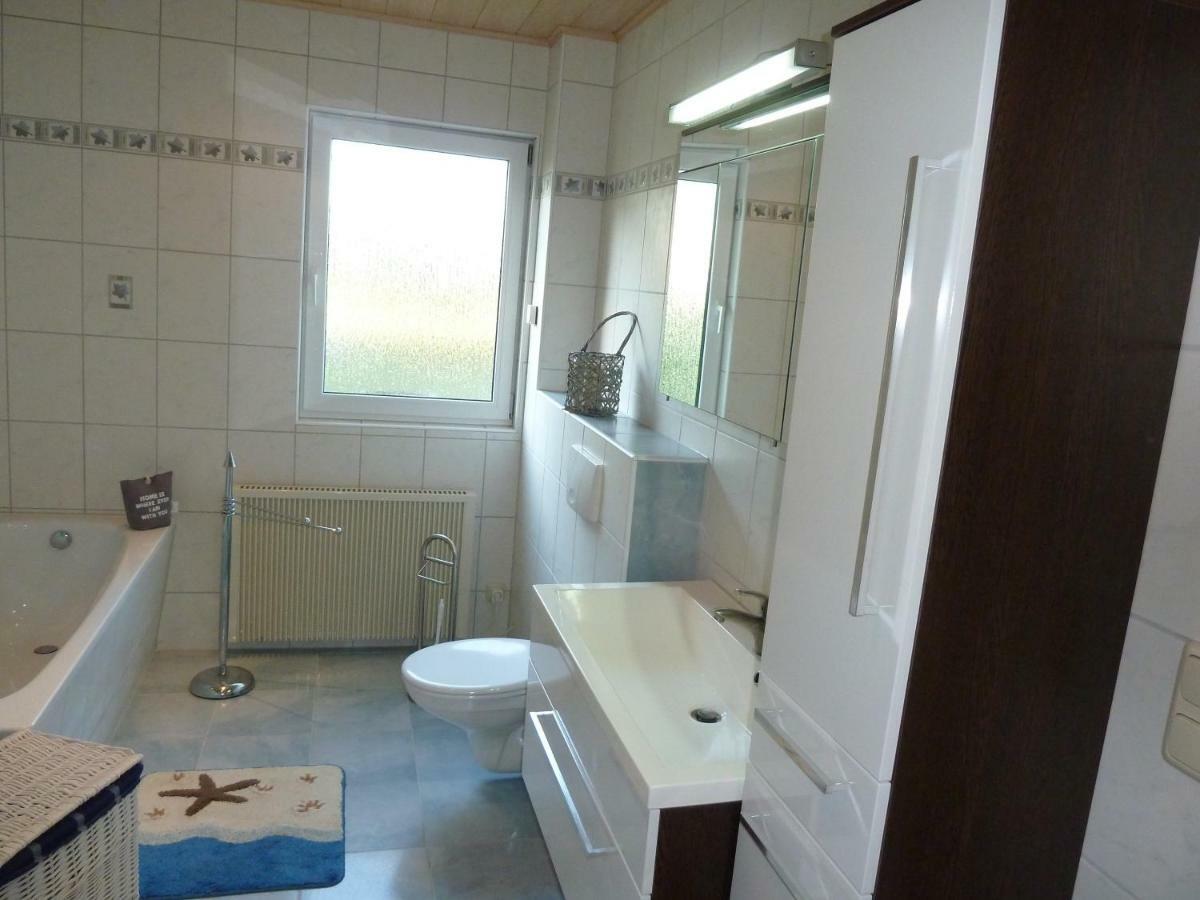 Romantisches Ferienhaus Boddenblick Mit Sauna Pruchten ภายนอก รูปภาพ