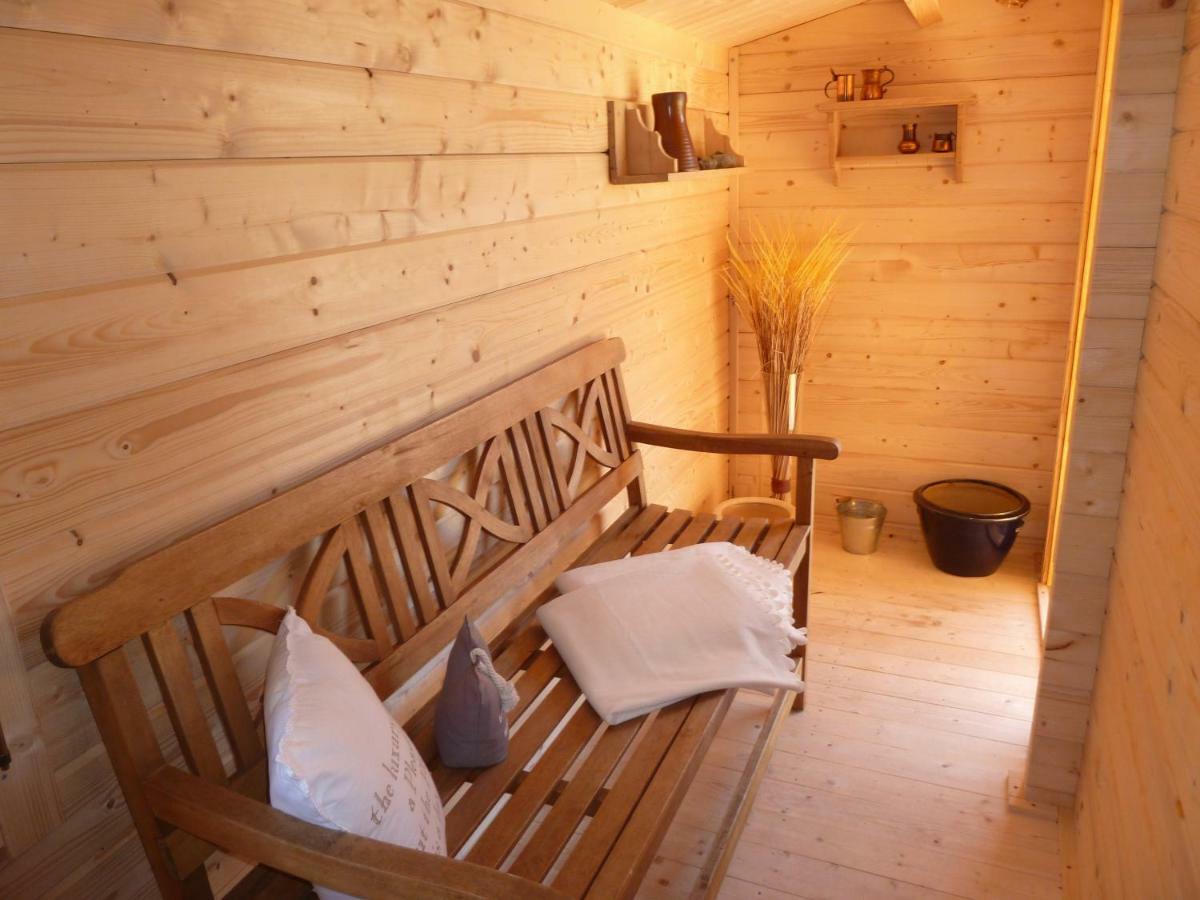 Romantisches Ferienhaus Boddenblick Mit Sauna Pruchten ภายนอก รูปภาพ